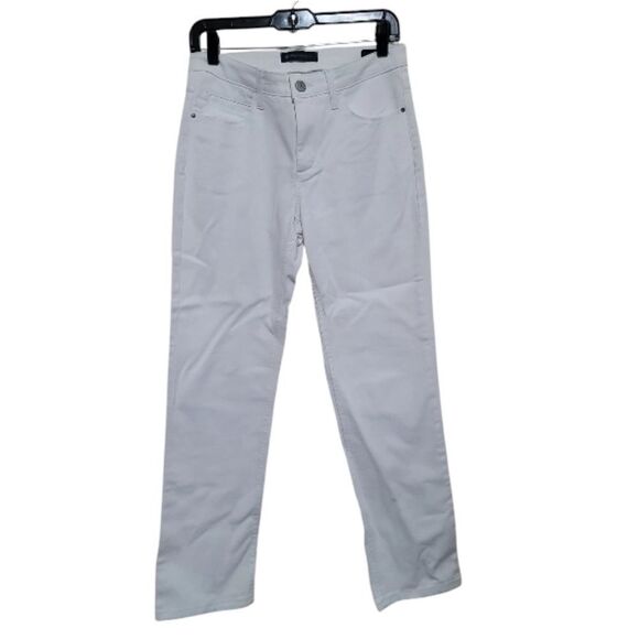 LeePlatinumlabel Women's White Classic StraightLeg Short Jeans Size 6 - Picture 1 of 7
